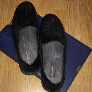 Womens black loafer/flats